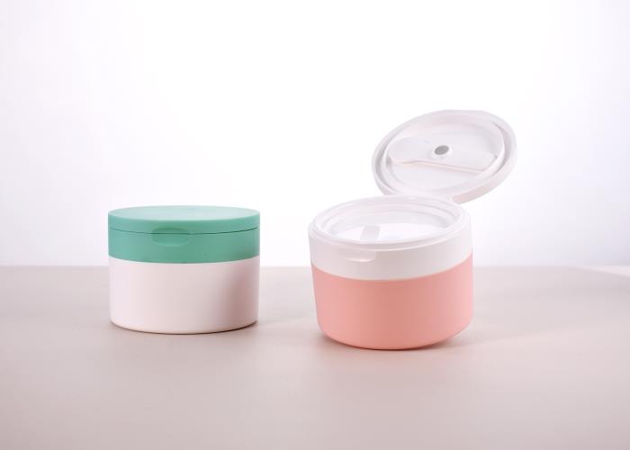 Plastic Flip Top Cosmetic Jars With Spatula 100ml